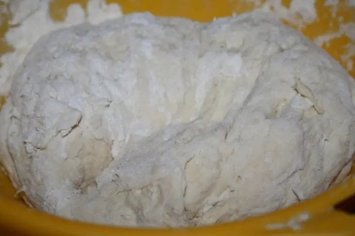 Пицца "бьянка" с беконом и морепродуктами: шаг 3