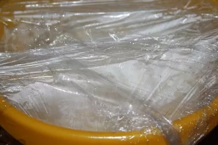 Пицца "бьянка" с беконом и морепродуктами: шаг 4