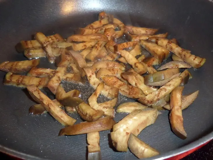 Салат с рисом и овощами: шаг 2