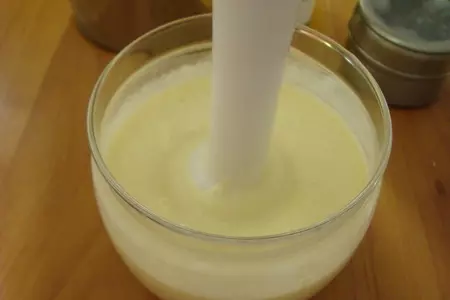 Салат из риса с киноа и морской капусты с крабовыми палочками с домашним майонезом: шаг 2
