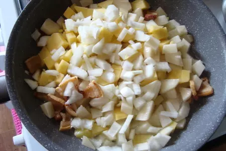 Картофель, жареный со шкварками: шаг 4