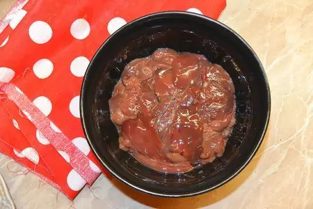 Рисово-овощной салат с куриной печенью: шаг 6