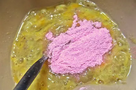 Быстрое банановое суфле из микроволновки: шаг 3