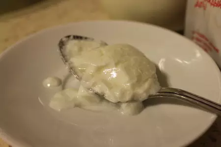 Блины на мацони: шаг 2