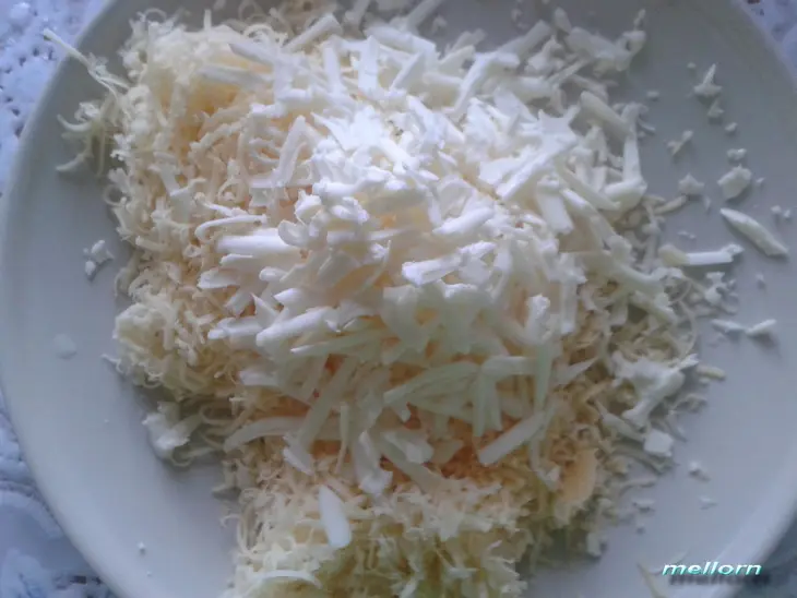 Булочки сырные в сырной заливке: шаг 2