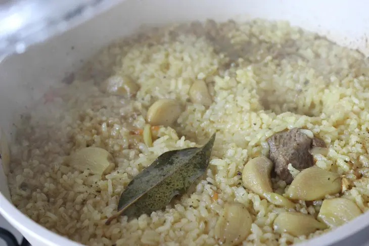 Плов с говядиной и изюмом: шаг 7