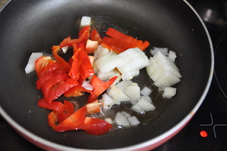 Тефтели в овощном соусе по-домашнему: шаг 4