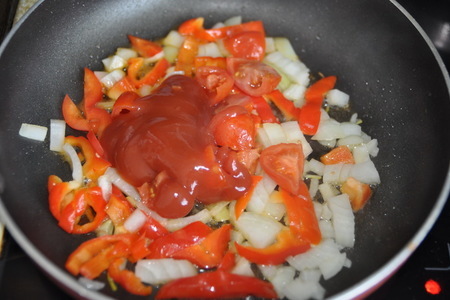 Тефтели в овощном соусе по-домашнему: шаг 5