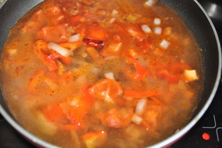 Тефтели в овощном соусе по-домашнему: шаг 6