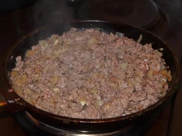 Картофельная запеканка с мясом: шаг 2
