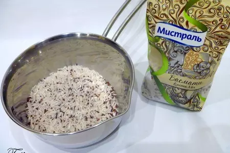 Тефтели куриные с рисом и брокколи: шаг 2