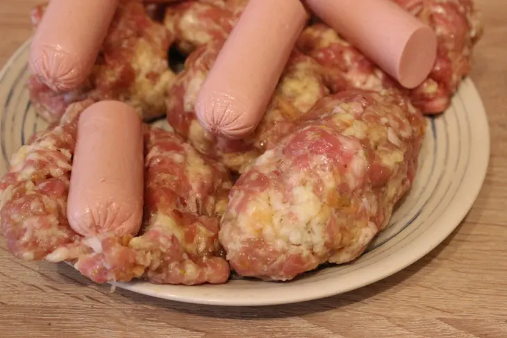 Мясные зразы в беконе "сюрприз": шаг 3