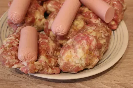 Мясные зразы в беконе "сюрприз": шаг 3