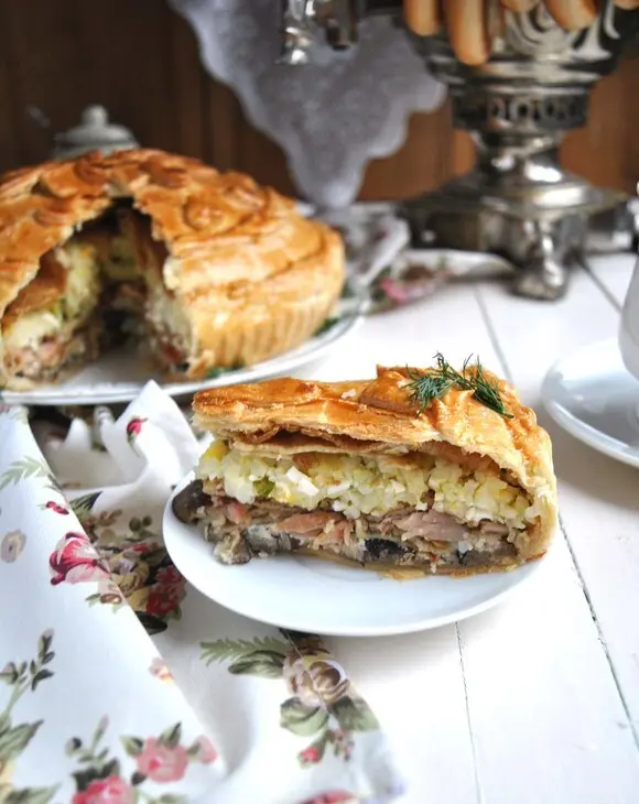 Курник с копченой курицей и лесными грибами «прощай, масленица!»: шаг 17