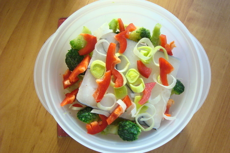 Зубатка с овощами из свч за 10 минут: шаг 1