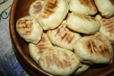 Пирожки-гриль с фетой, яйцом, зеленью и рисом: шаг 14