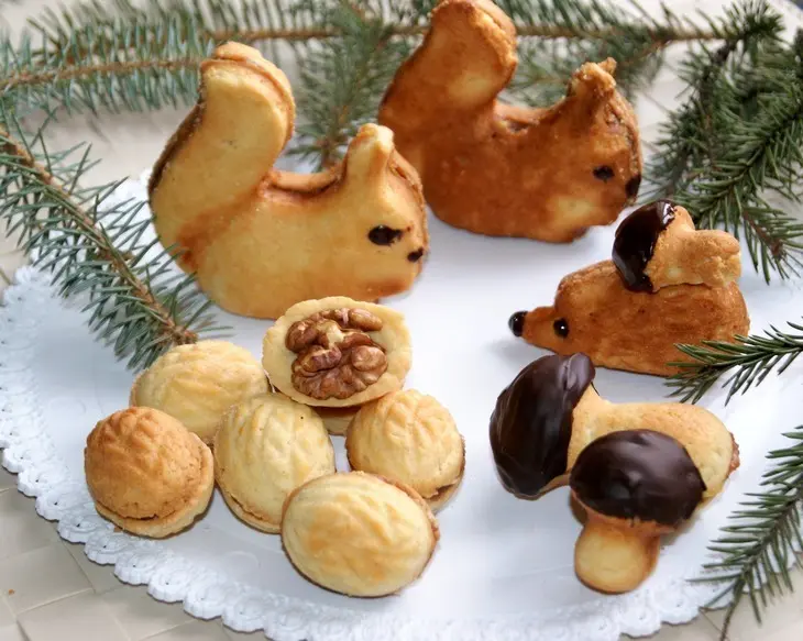 Печенье белки, ёжики, орешки, грибочки  (ссср) рецепт и формы 70-х годов: шаг 8