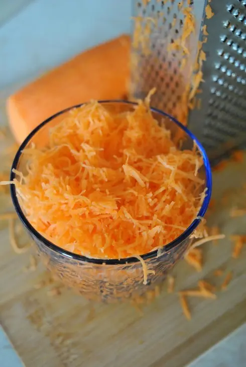 Постный морковный пирог: шаг 2