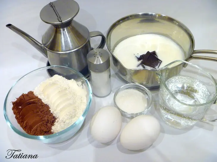 Блинные рулетики с кокосово-рисовым кремом и малиной: шаг 4