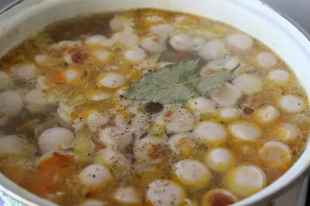 Вермишелевый суп с сосисками: шаг 5