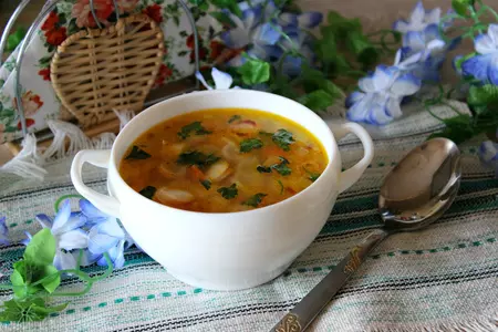 Вермишелевый суп с сосисками: шаг 6