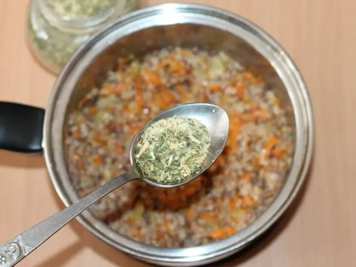 Картофель, фаршированный гречневой кашей: шаг 7