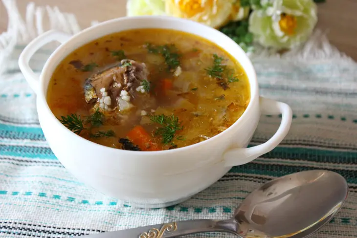 Суп из рыбных консервов с кускусом: шаг 7