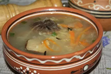 Сытный постный суп с кислой капустой, грибами и диким рисом: шаг 11
