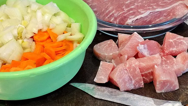 Пряная фасоль с мясом и овощами: шаг 2