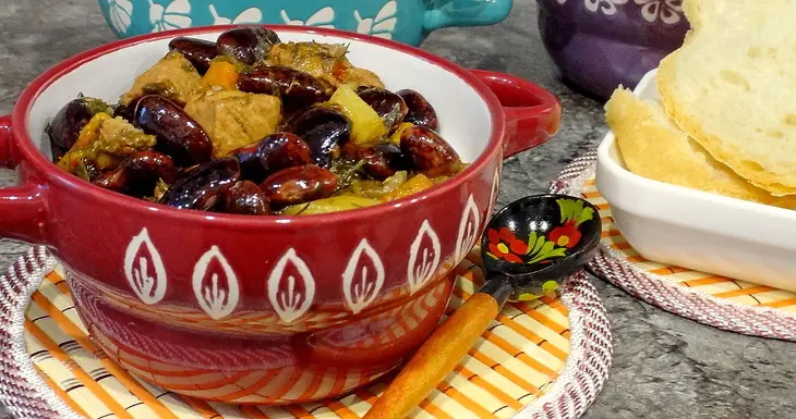 Пряная фасоль с мясом и овощами: шаг 10