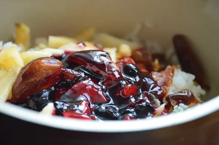 Яблоки фаршированные рисом и сухофруктами: шаг 3