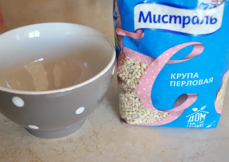 Постная похлебка с перловкой,  шампиньонами и тимьяном: шаг 1