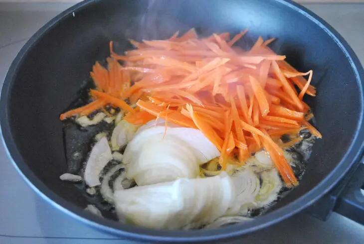 Постная похлебка с перловкой,  шампиньонами и тимьяном: шаг 2