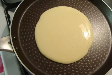 Блинчики на йогурте с сыром: шаг 4