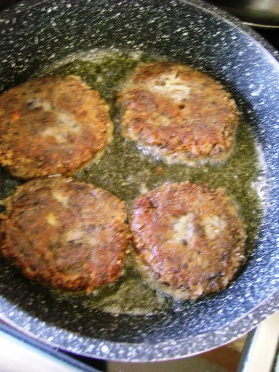 Котлеты из картошки с фасолью «вкусный пост»: шаг 6
