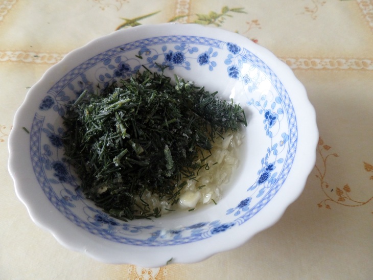 Гречнево-чечевичная лепешка с луком и зеленью: шаг 6