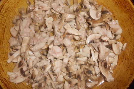 Жюльен с курицей и грибами: шаг 4