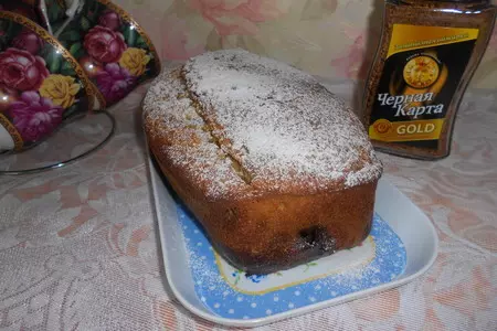 Кекс с шоколадными конфетами: шаг 8