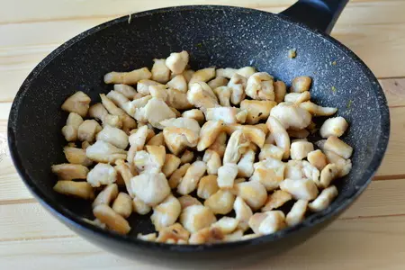 Салат с курицей и рукколой: шаг 4