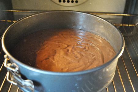 Постный шоколадно-черемуховый пирог: шаг 4