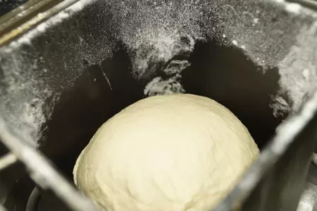Булочки с орехами: шаг 1