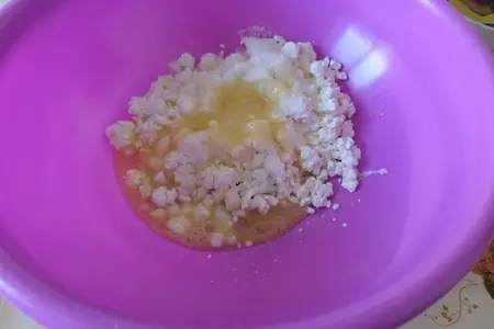 Творожные сочни с вареньем из груш: шаг 3