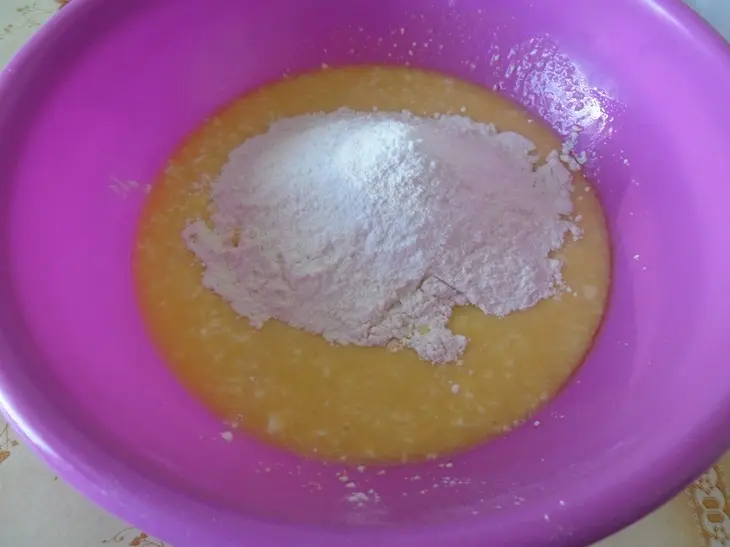 Творожные сочни с вареньем из груш: шаг 4