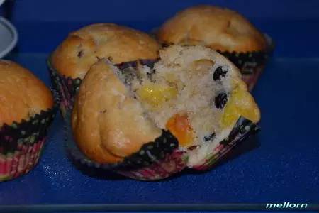 Грейпфрутовые кексы с апельсином, курагой и изюмом (постные): шаг 6