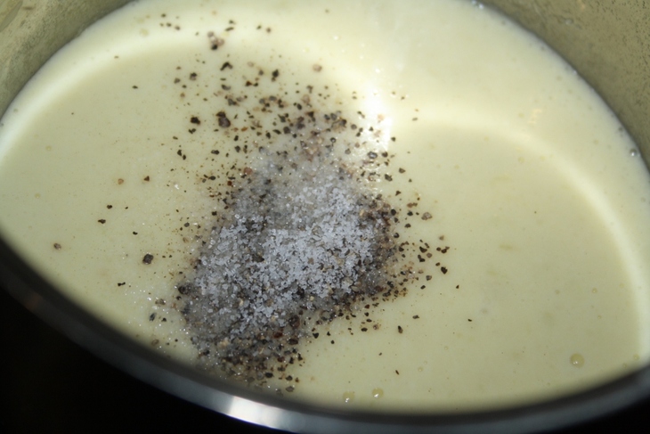 Крем-суп из сельдерея по рецепту оскара кучеры: шаг 7