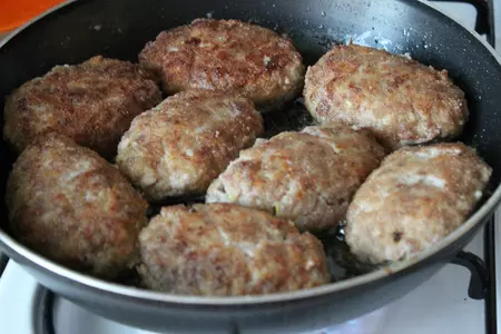 Мясные котлеты с картофельным пюре: шаг 4