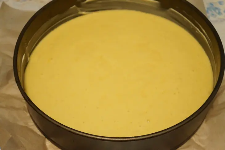 Лимонный пирог с клубникой в вине: шаг 2
