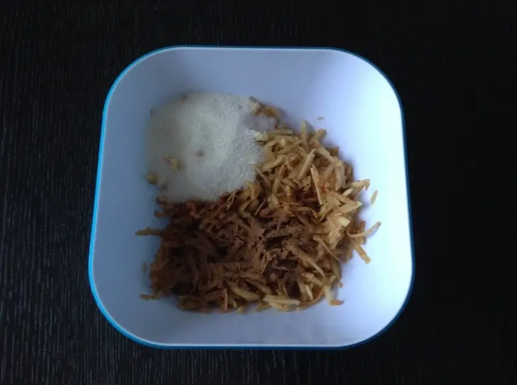 Apfeltorte (австрийский яблочный тарт): шаг 4