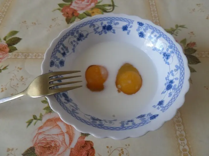 Гренки с сыром и зеленью: шаг 1