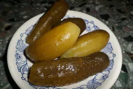 Салат с шампиньонами, курицей и черносливом: шаг 4